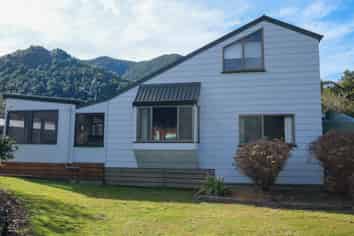 53 Porika Road, St Arnaud