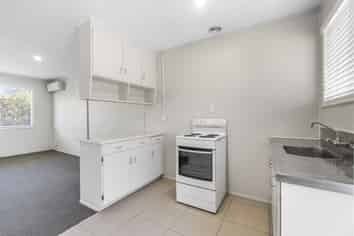 6/115 Station Road, Papatoetoe