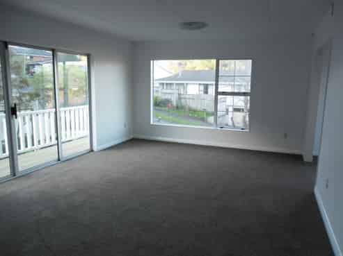 2 Picasso Grove, Belmont