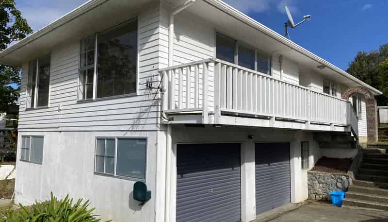 2 Picasso Grove, Belmont
