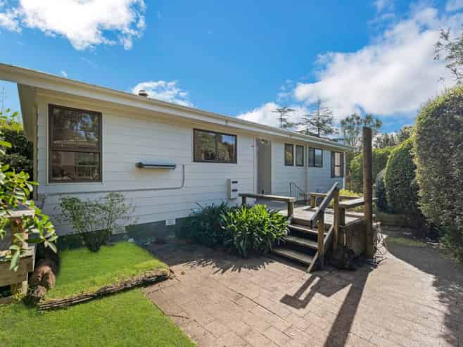 73 Moore Street, Hillcrest