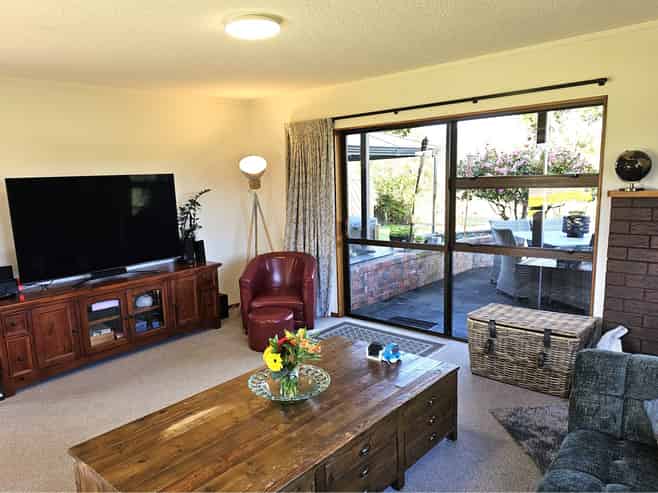 65 Snodgrass Road, Westport