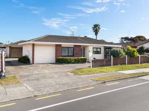 62A Gloucester Road, Mount Maunganui