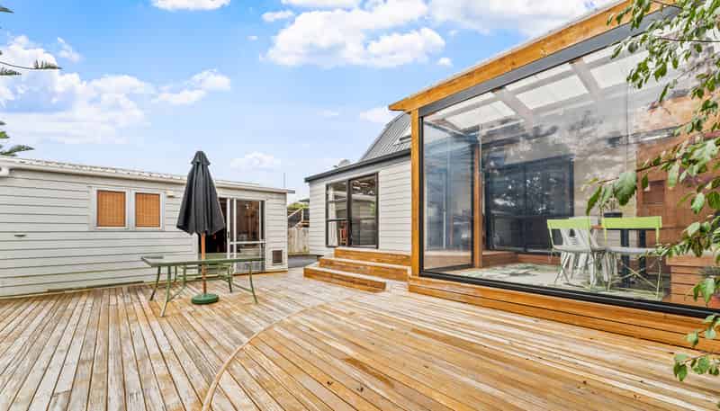 30a Holiday Road, Stanmore Bay