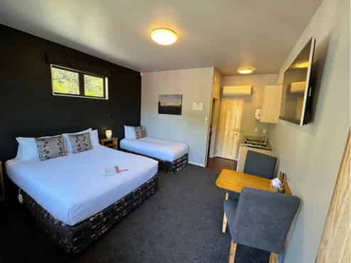 Act Now! Entry Price Motel / Lodge