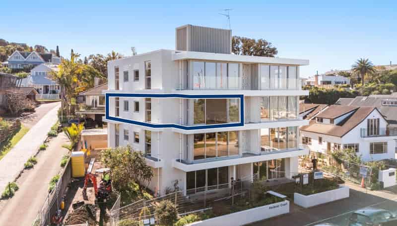 3B/18 King Edward Parade, Devonport