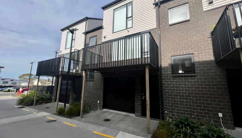 12/1 Fruitvale Road, New Lynn