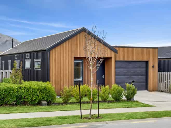 42 Obelisk Street, Wanaka