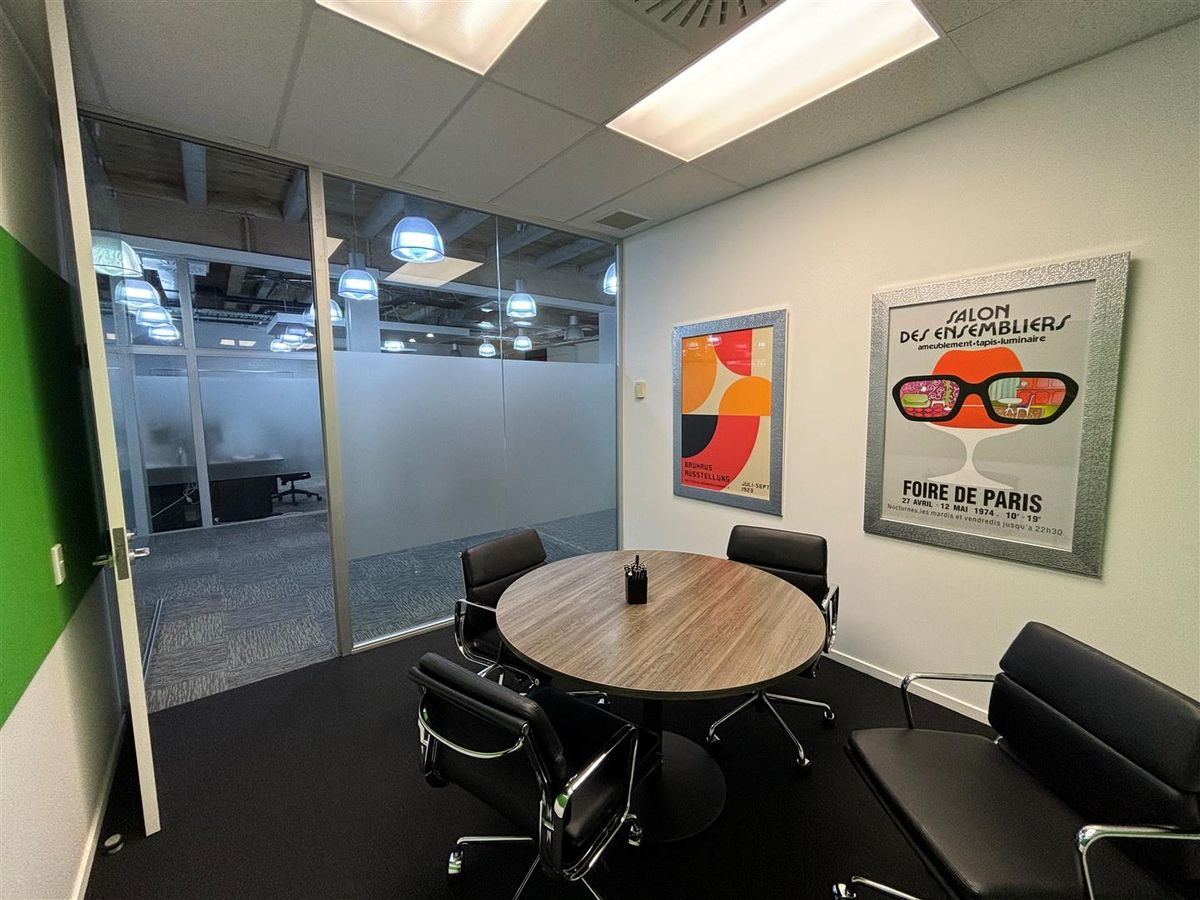 Ground Floor Office with Profile - Widok 5