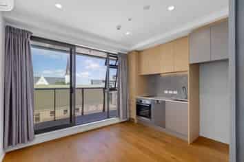 413/9 Madeira Lane, Grafton
