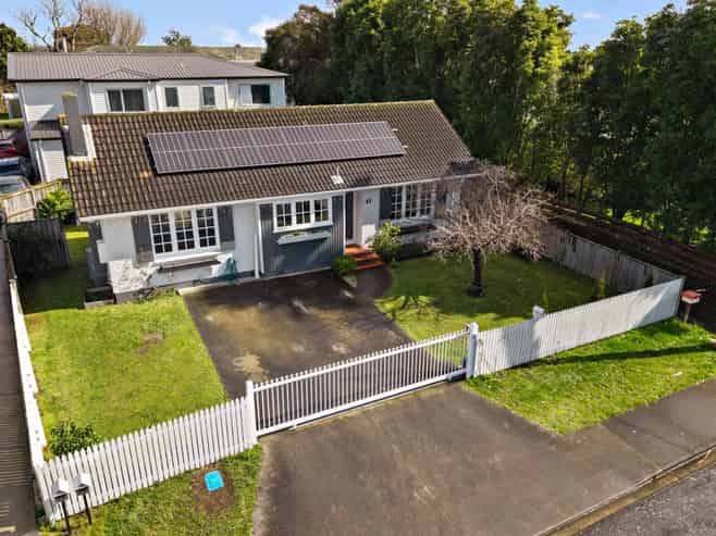 21 Snell Avenue, Papakura