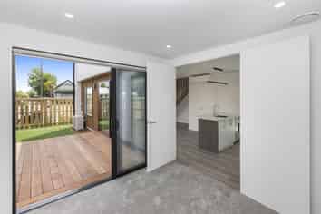 1/50 Warrington Street, Saint Albans