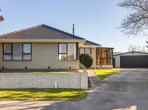 23 Glenora Place, Hornby