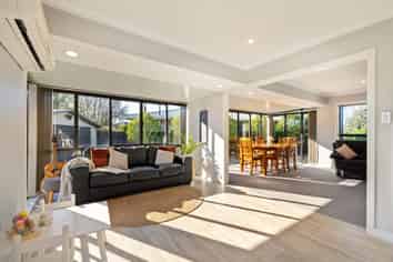 23 Glenora Place, Hornby