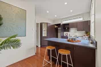 55 Wyon Street, Linwood