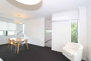 50 Norwood, Flat Bush