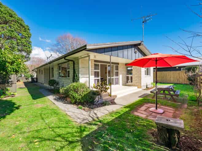 15 Kohekohe Road, Waikanae