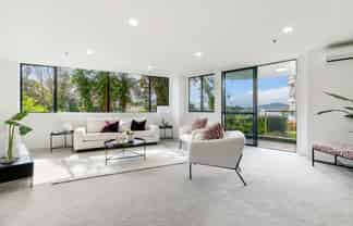 GB/5 The Promenade, Takapuna