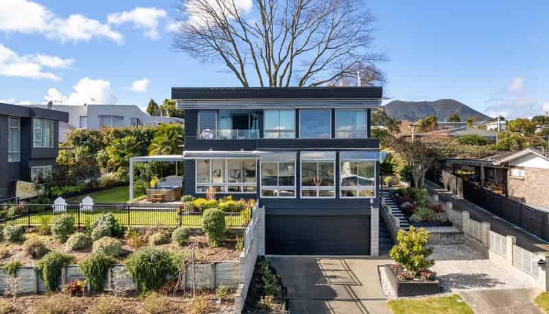 62 Ngamotu Road, Hilltop