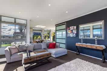 62 Ngamotu Road, Hilltop