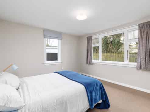 2/27 Devonport Lane, Merivale