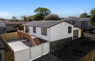 2/34 Ferndale Road, Mount Wellington