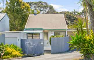 8/24 Beswick Place, Birkdale