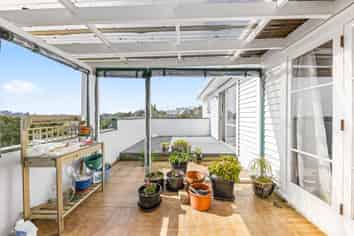 1/143 Manuka Road, Glenfield
