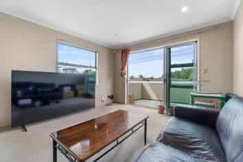 35A Enderley Avenue, Enderley