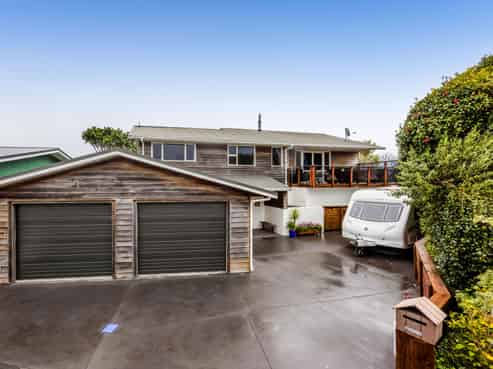 21 Longview Drive, Merrilands