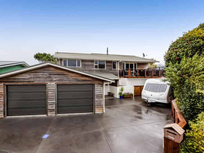 21 Longview Drive, Merrilands