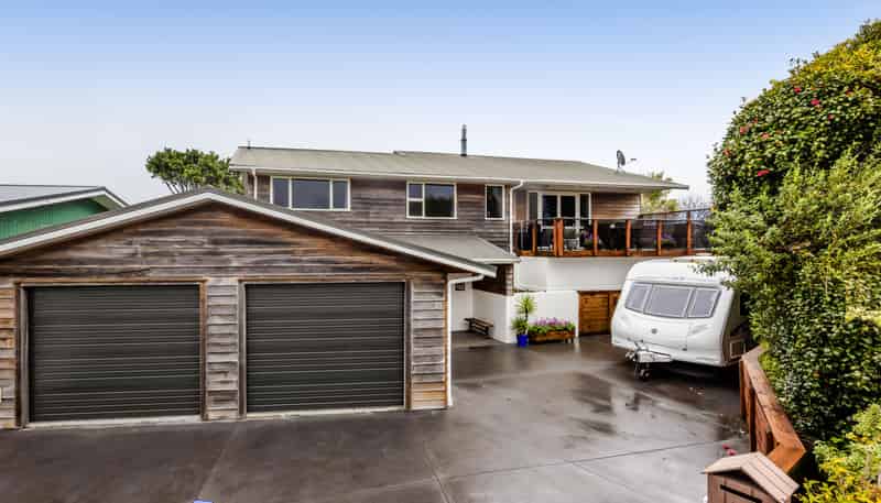 21 Longview Drive, Merrilands