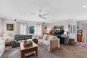 1 Belmont Rise, Katikati