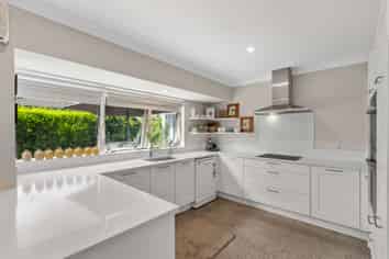 1 Belmont Rise, Katikati