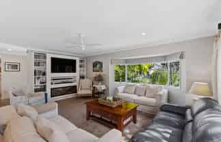 1 Belmont Rise, Katikati