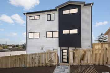 59A Redwood Drive, Massey