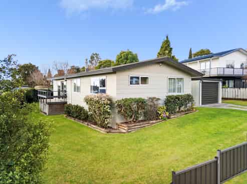 33 Cumberland Crescent, Welcome Bay