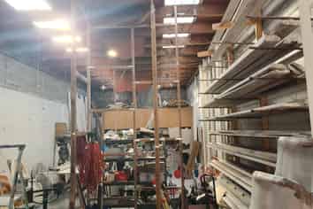 Workshop Strandon For Lease