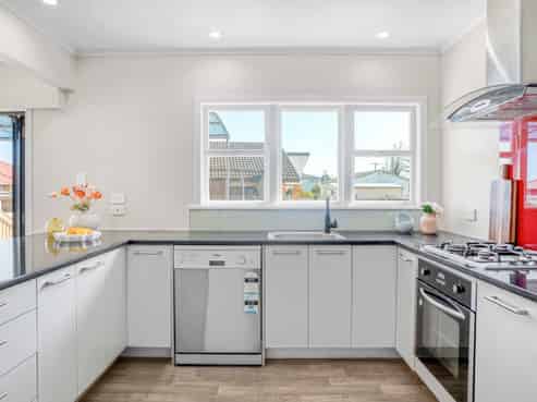 1/273 Massey Road, Mangere East