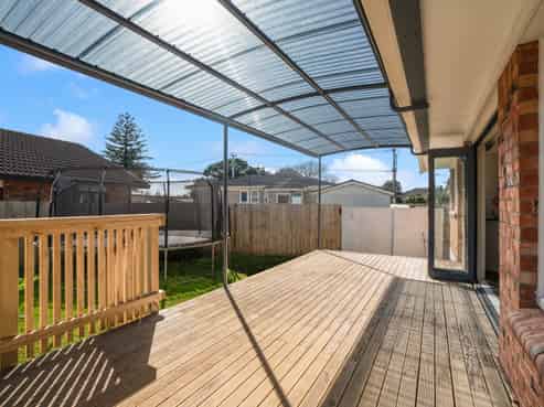 1/273 Massey Road, Mangere East