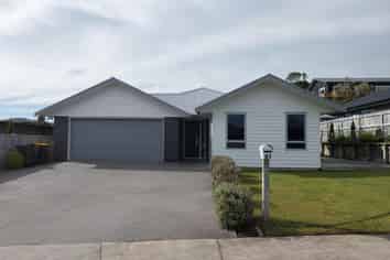 61 Cyrus Street , Whalers Gate