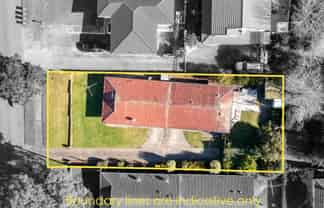 1&2/18 McLeod Road Henderson, Henderson