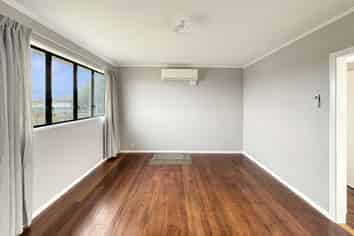 14 Egmont Street, Castlecliff