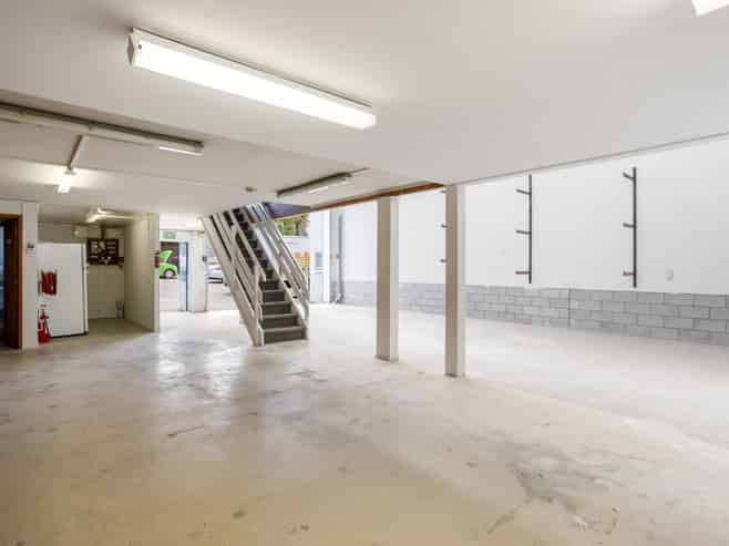 Well proportioned industrial unit