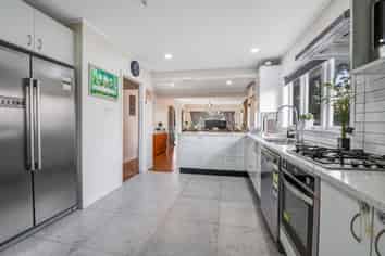 1/73 Chivalry Road, Glenfield