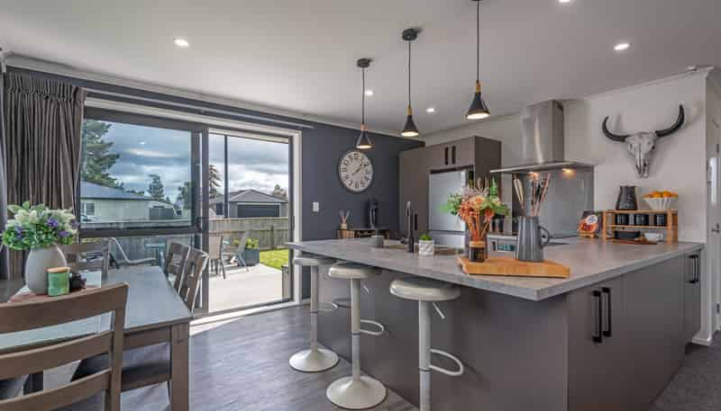 27 Oldfield Lane, Marton