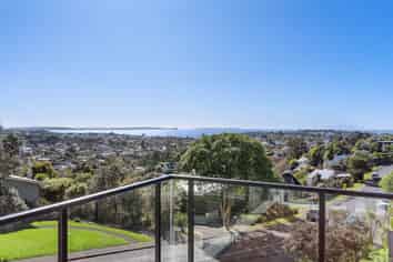 17A Danbury Drive, Torbay