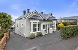 48 Highgate, Belleknowes