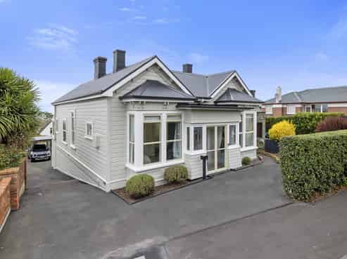 48 Highgate, Belleknowes