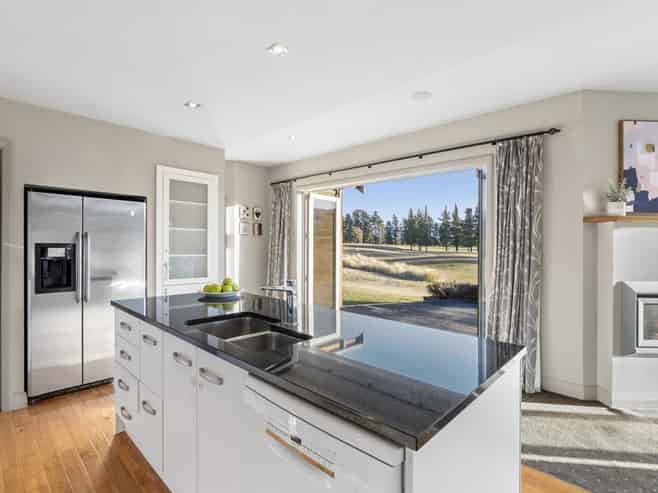 25 The Dunes, Cromwell
